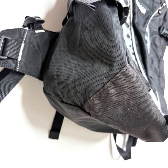 CamelBak Helena Hydration Pack 1404cu 100oz 23L Hiking Backpack Womens Black - Picture 3 of 11